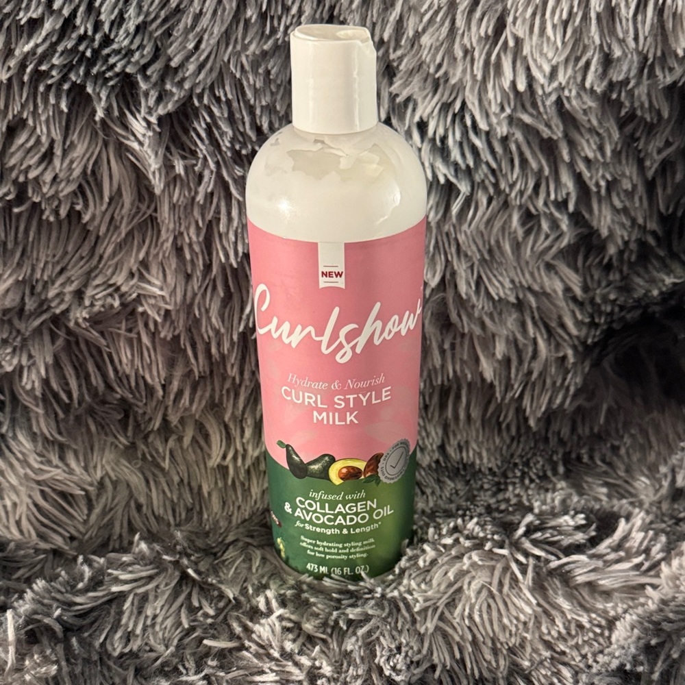 Pink and Green Curl Style Milk